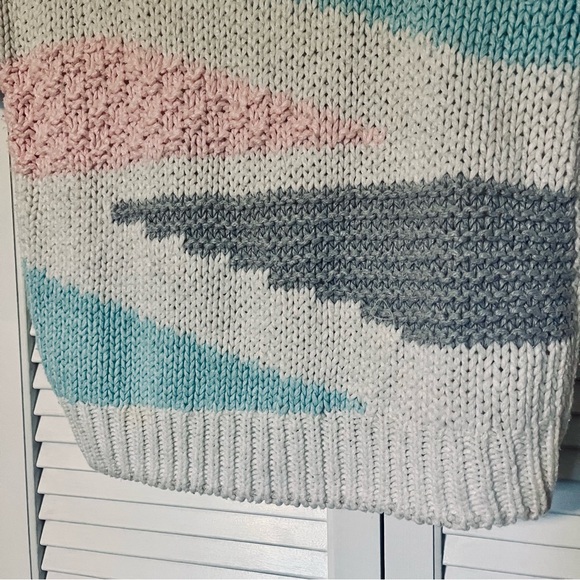 Vintage 80’s Sweater - Picture 3 of 7